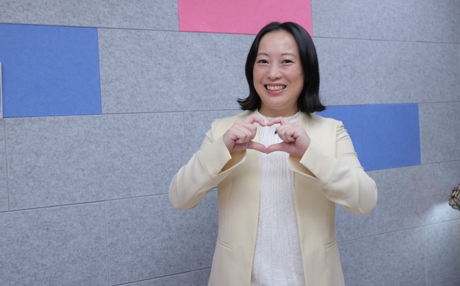 心輔犬股份有限公司，代表人照片